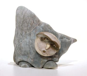 « Spoof », sculpture composée d'anhydrite, os, ébène, cuir et tendon. JPEG - 28.7 ko
