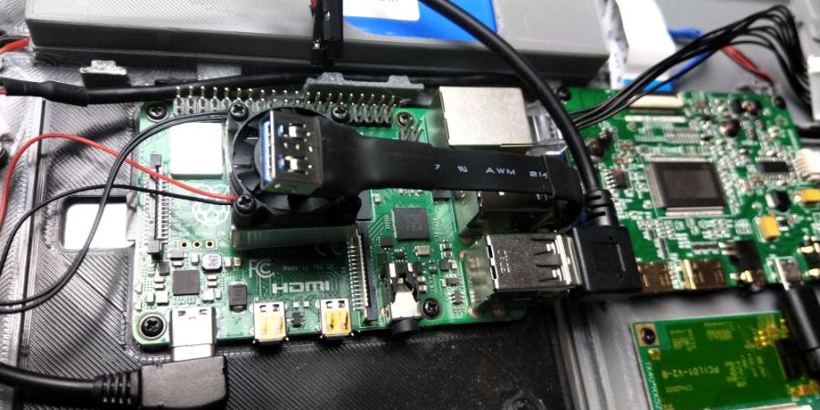 Câble USB 3.0 sur Raspberry Pi 4