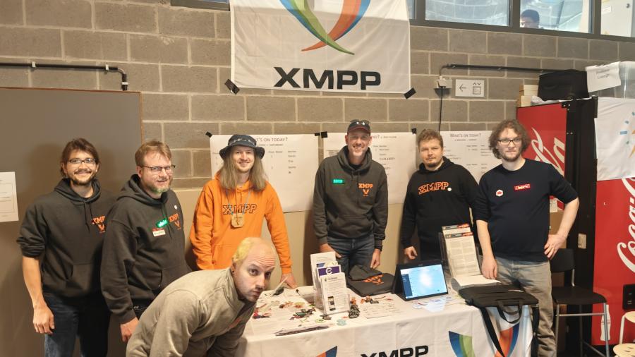 Source : https://xmpp.org/images/newsletter/2025-03-05/xmpp_fosdem_25.jpg XMPP stand at FOSDEM 2025!